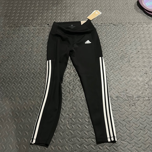 Women’s adidas leggings - Picture 1 of 3